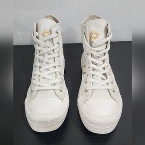 Converse Chuck Taylor All-Star Platform Size/6